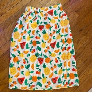Mainstays White Yellow, Orange & Green Fruit Print shower wrap